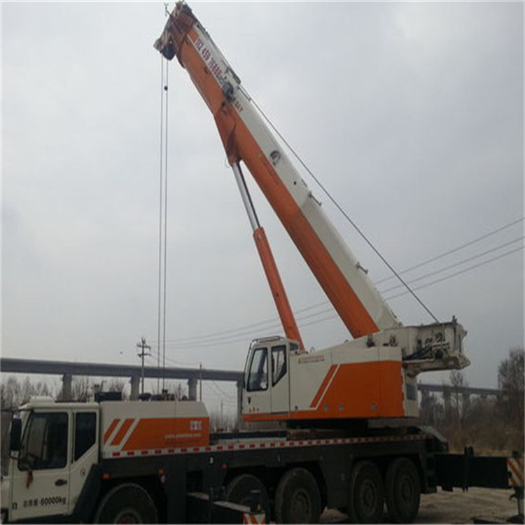 玉山12吨吊车能吊多少米高